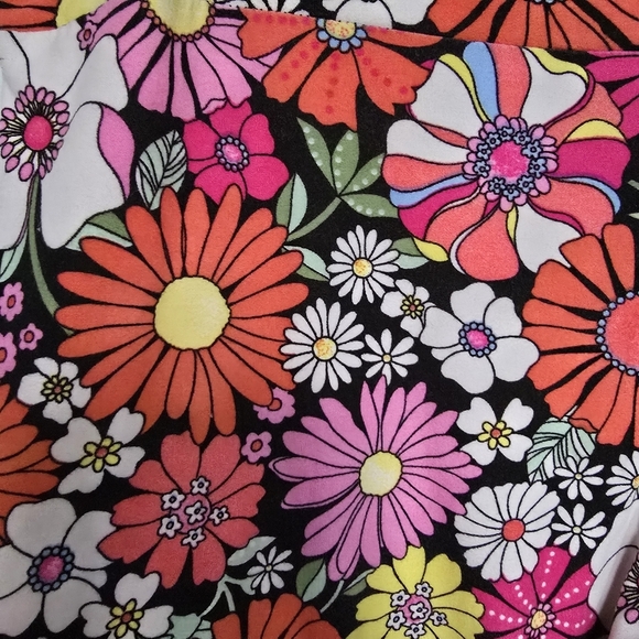 No Boundaries Retro Floral Stretch Flare Pants Plus Size XXXL - Picture 7 of 8